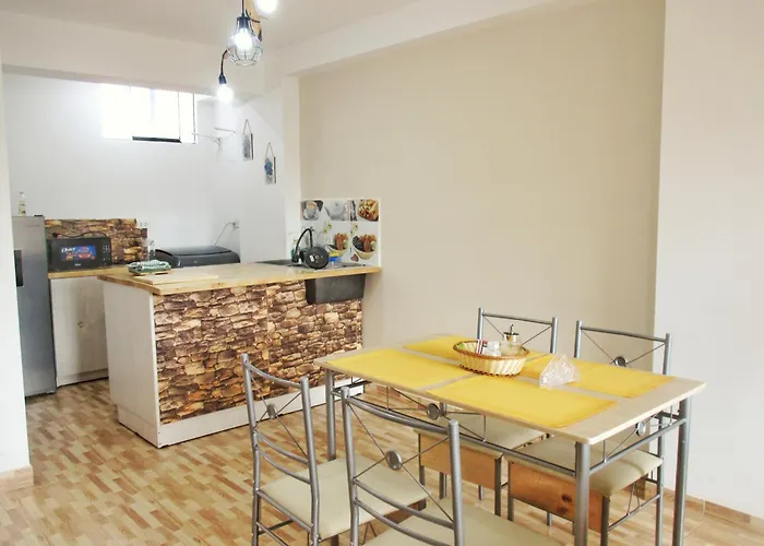 Departamento Moderno Acogedor 3er Piso, Peru Apartment